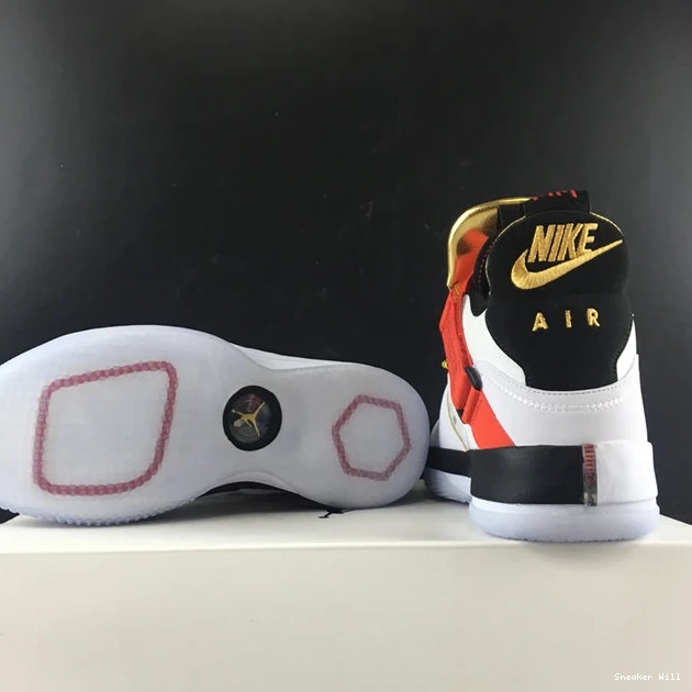 of XXXIII 1213 SportInspired Jordan BV5072-100 Flight Future 0605